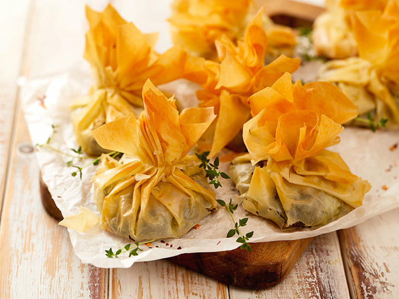 AUMÔNIÈRES APÉRITIVES AUX RILLETTES