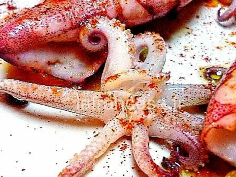 Chipirones à la plancha sauce pelayo