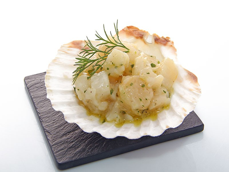 Coquille saint jacques au citron vert et crabe