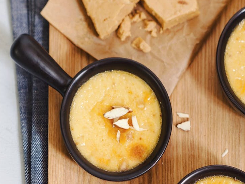 Crème de turron et amandes