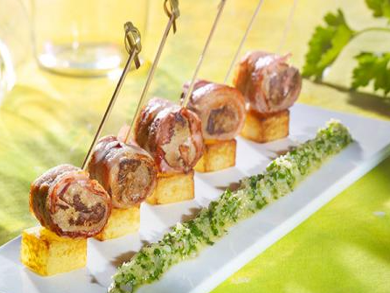 TAPAS DE FOIE DE BŒUF AU LARD & BEURRE PERSILLÉ